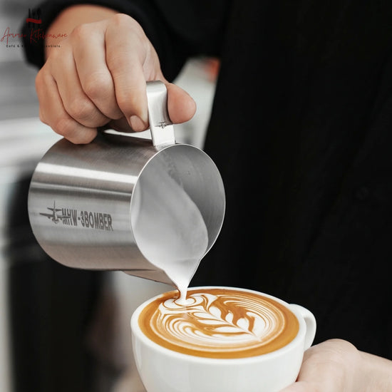 MHW-3BOMBER latte art pitcher 5.0 in glossy grey with curved handle