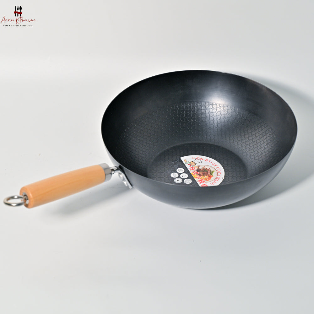 Stainless Steel Chinese Wok with Wooden Handle (Black)