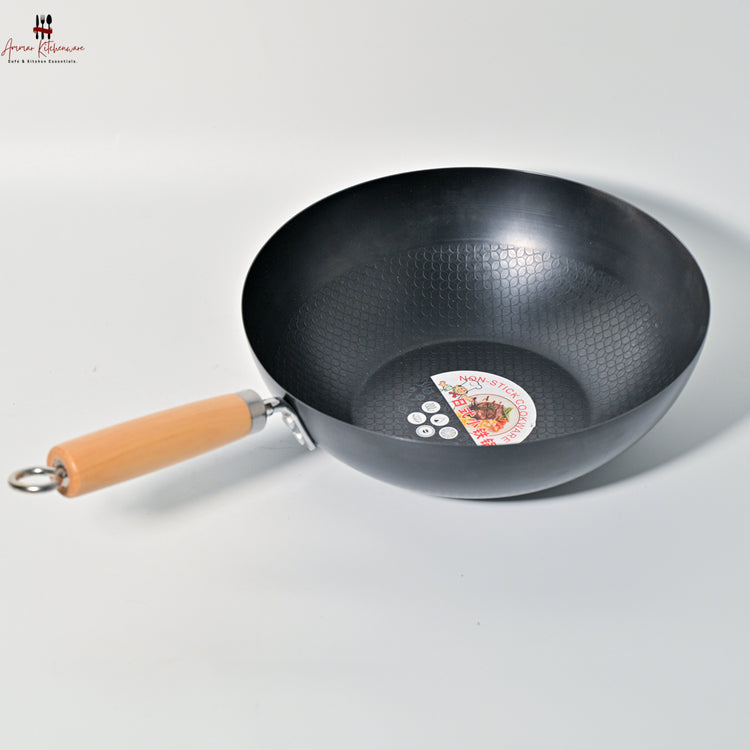 Stainless Steel Chinese Wok with Wooden Handle (Black)