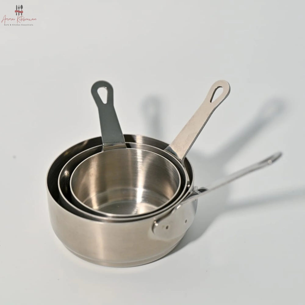 Ramekins with handle