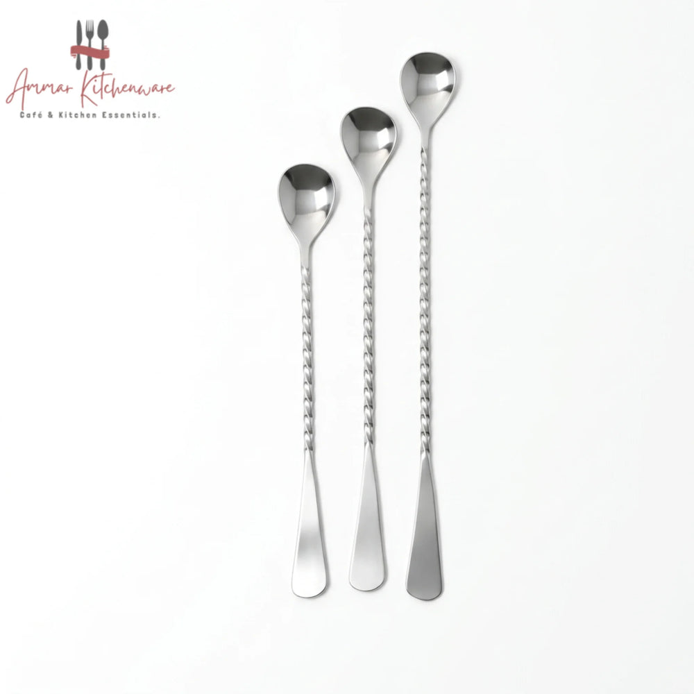 Twisted bar spoon for cocktail mixing