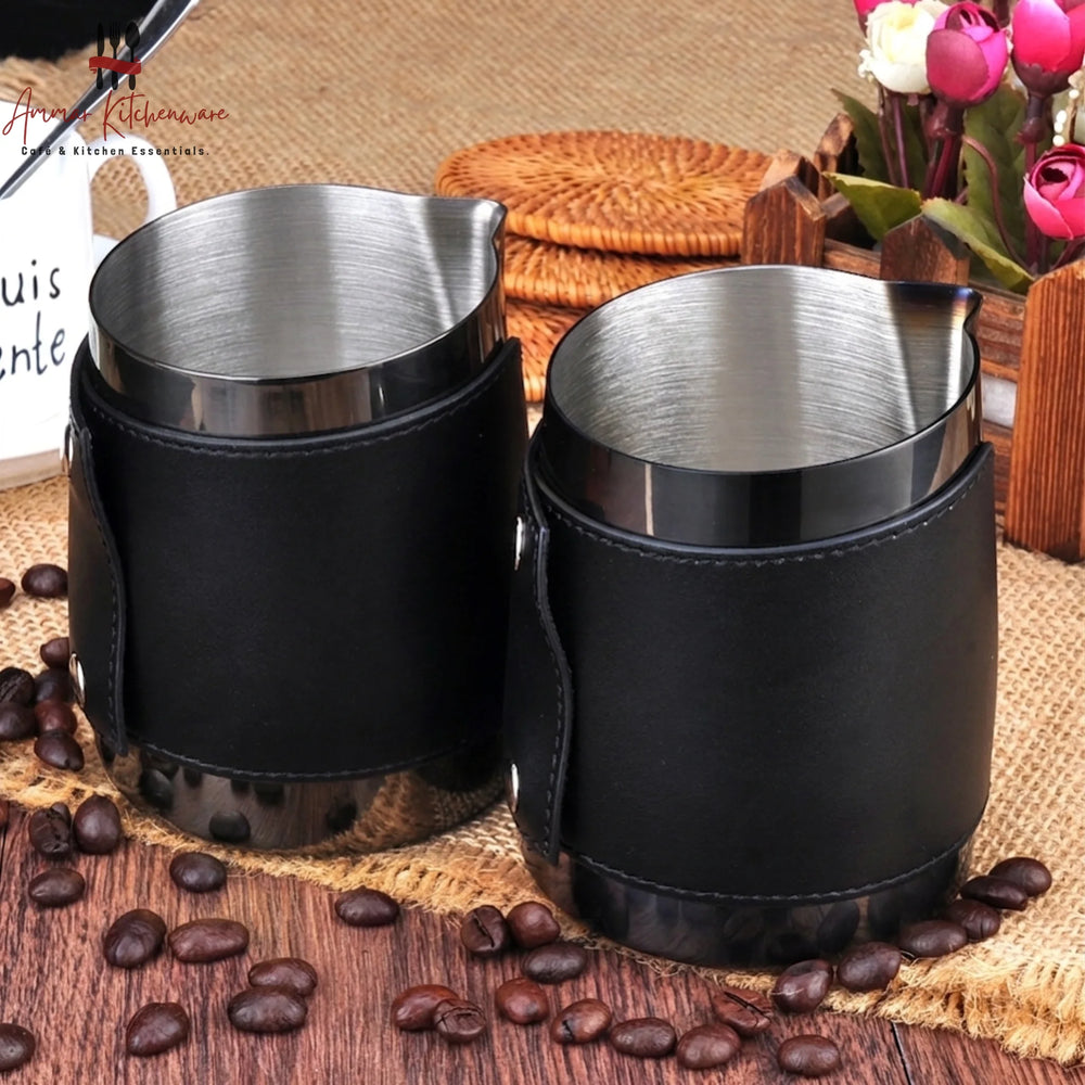 Barista Space 450ml black handle-free milk frothing pitcher for latte art
