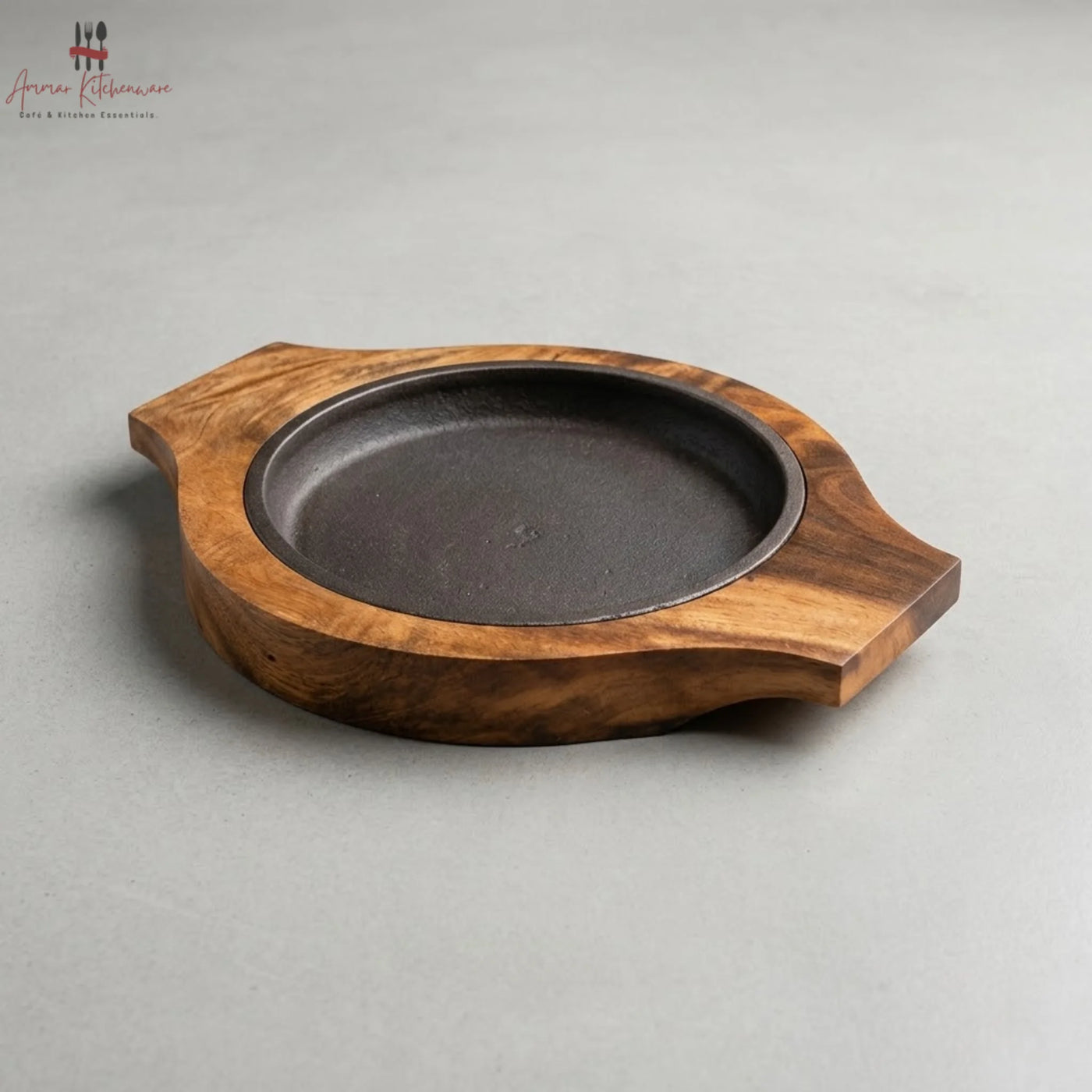 Round Cast Iron Sizzler Pan with Wooden Base